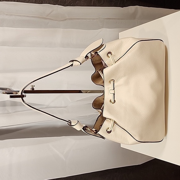 Coach Everly Drawstring - Picture 11 of 13